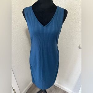 SHEIN Navy Ribbed Top